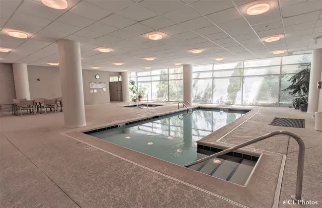 $375,000 | 1580 Sherman Avenue, Unit 1005, Evanston, IL 60201