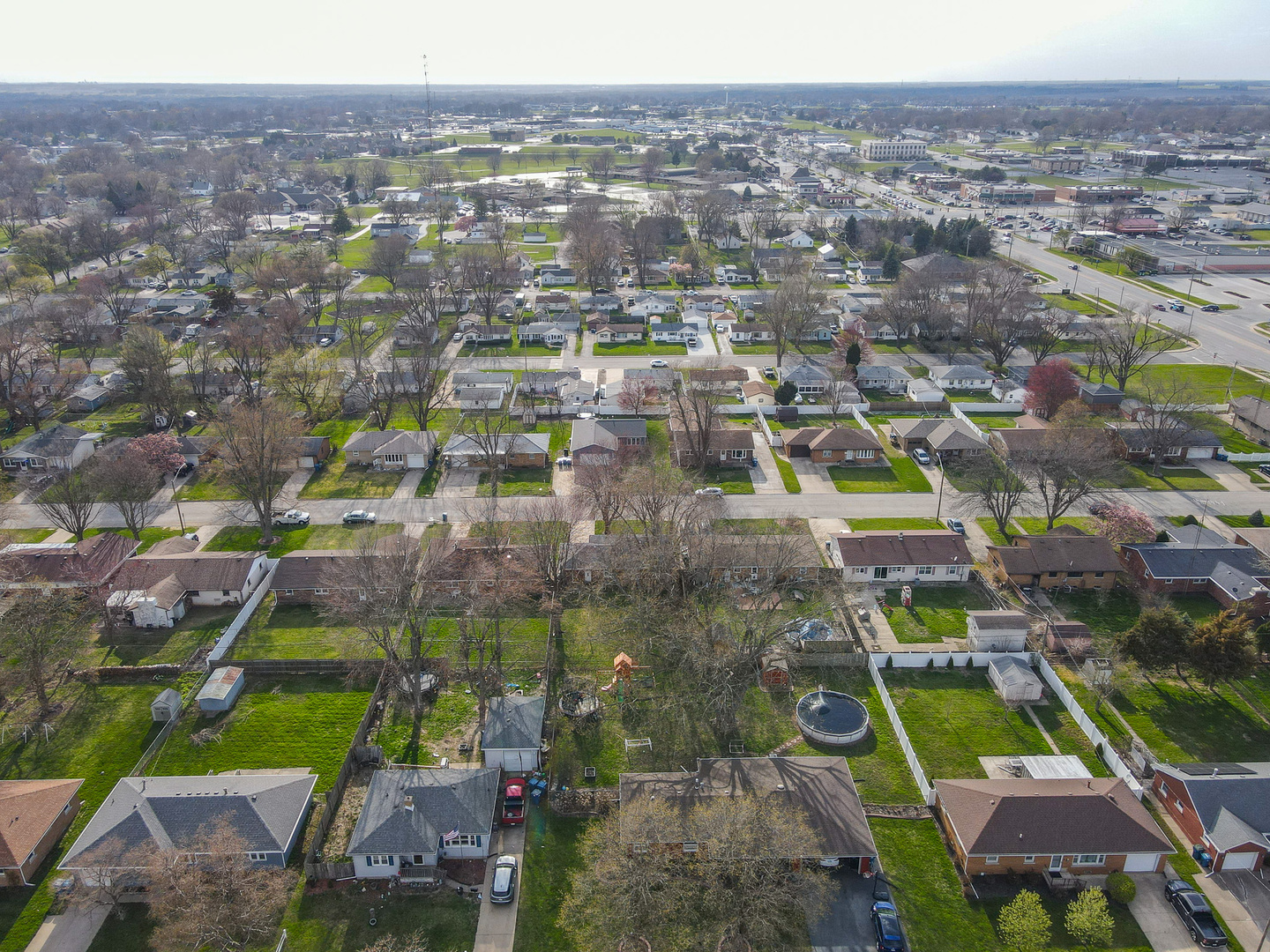 304 Ashley Avenue Bourbonnais, IL 60914 - Photo 17 of 18 a view of a city
