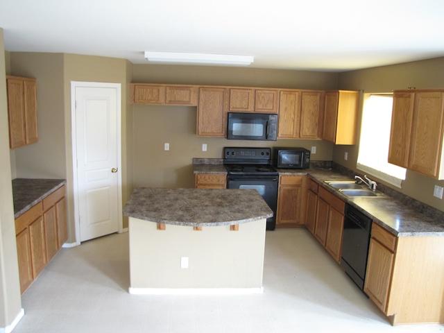 4327 West Apollo Road Laveen, AZ 85339 - Photo 5 of 28 5