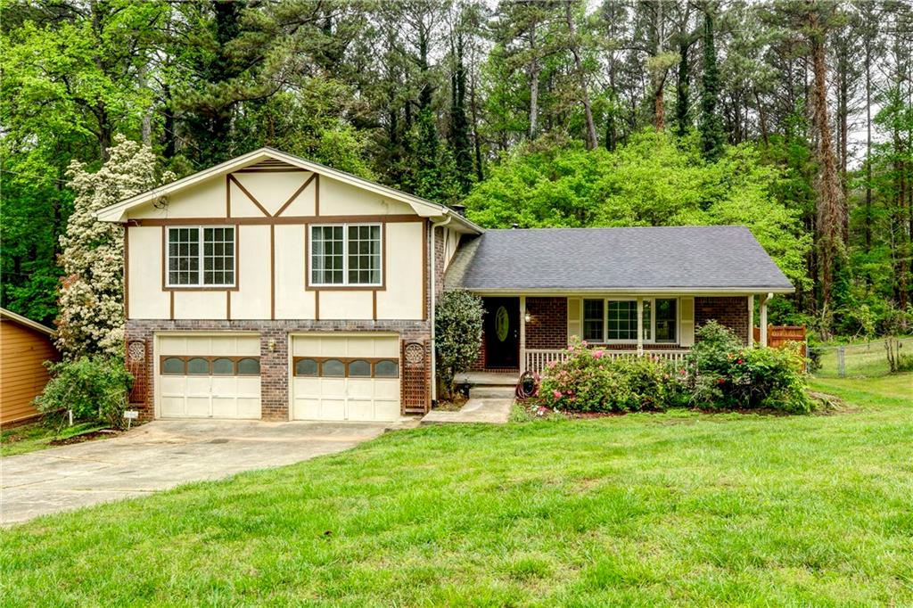 595 South Rays Road Stone Mountain, GA 30083 - Photo 1 of 1 Gallery Image 1