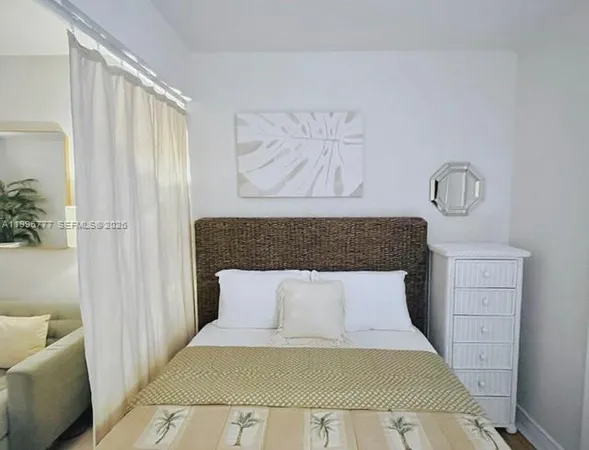 $1,900 | 1050 Pennsylvania Avenue, Unit 28, Miami Beach, FL 33139