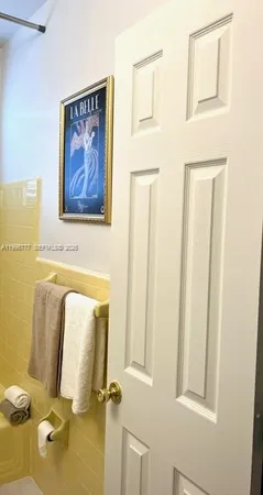 $1,900 | 1050 Pennsylvania Avenue, Unit 28, Miami Beach, FL 33139