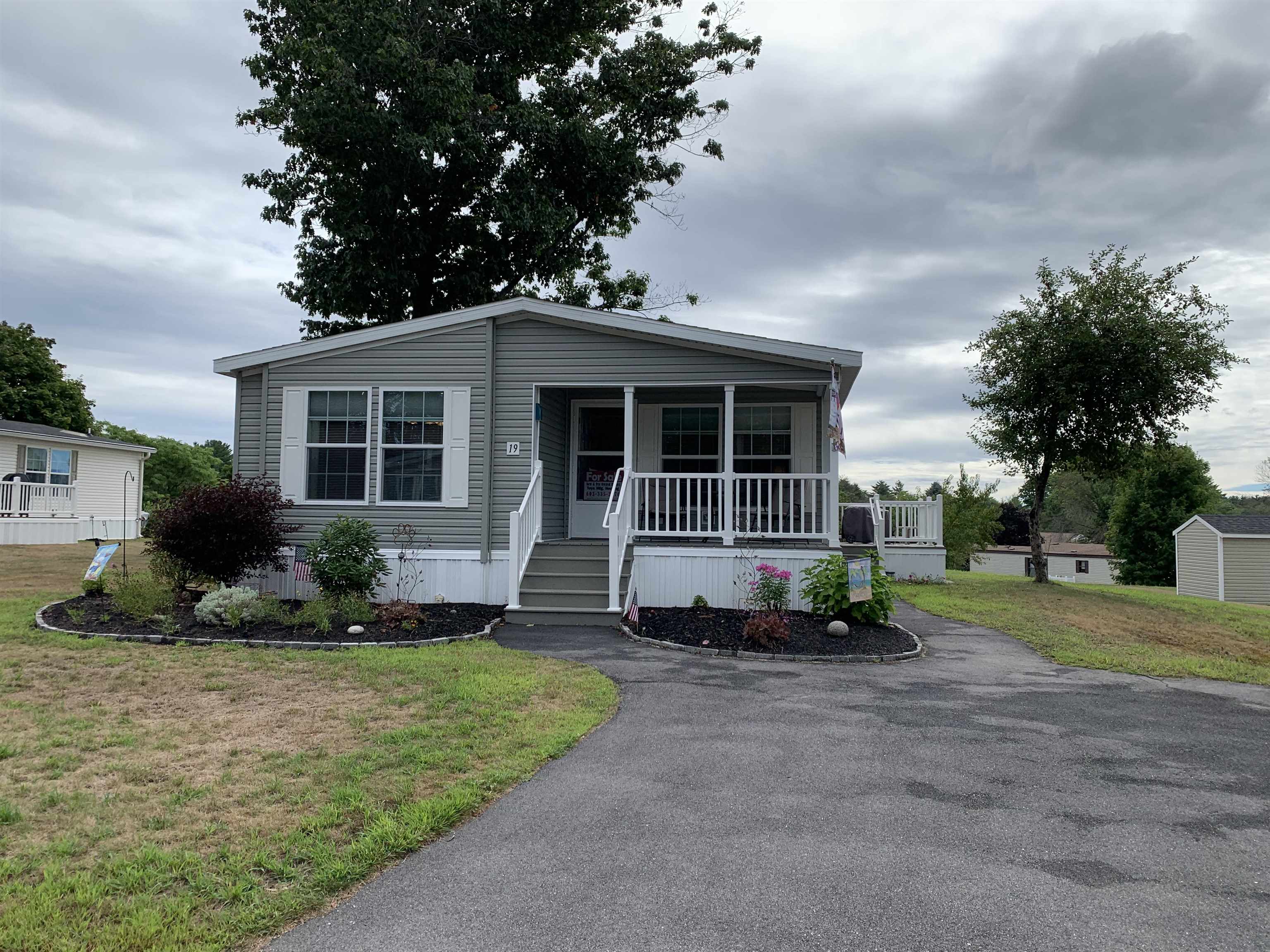 19 Monadnock Drive Rochester, NH 03867 - Photo 1 of 14