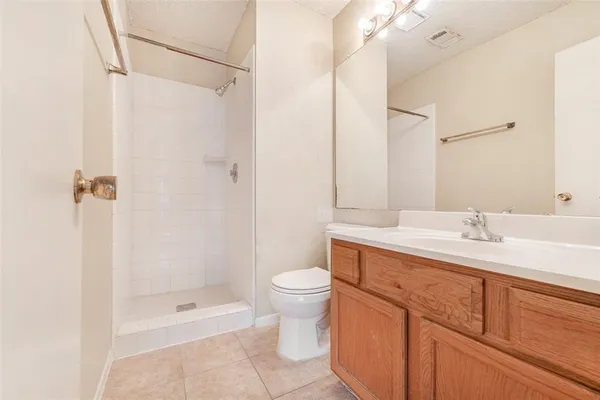 $1,795 | 2810 Grants Lake Boulevard, Unit 801, Sugar Land, TX 77479