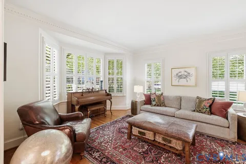 $1,200,000 | 3817 Thamesford Way, Henrico, VA 23233