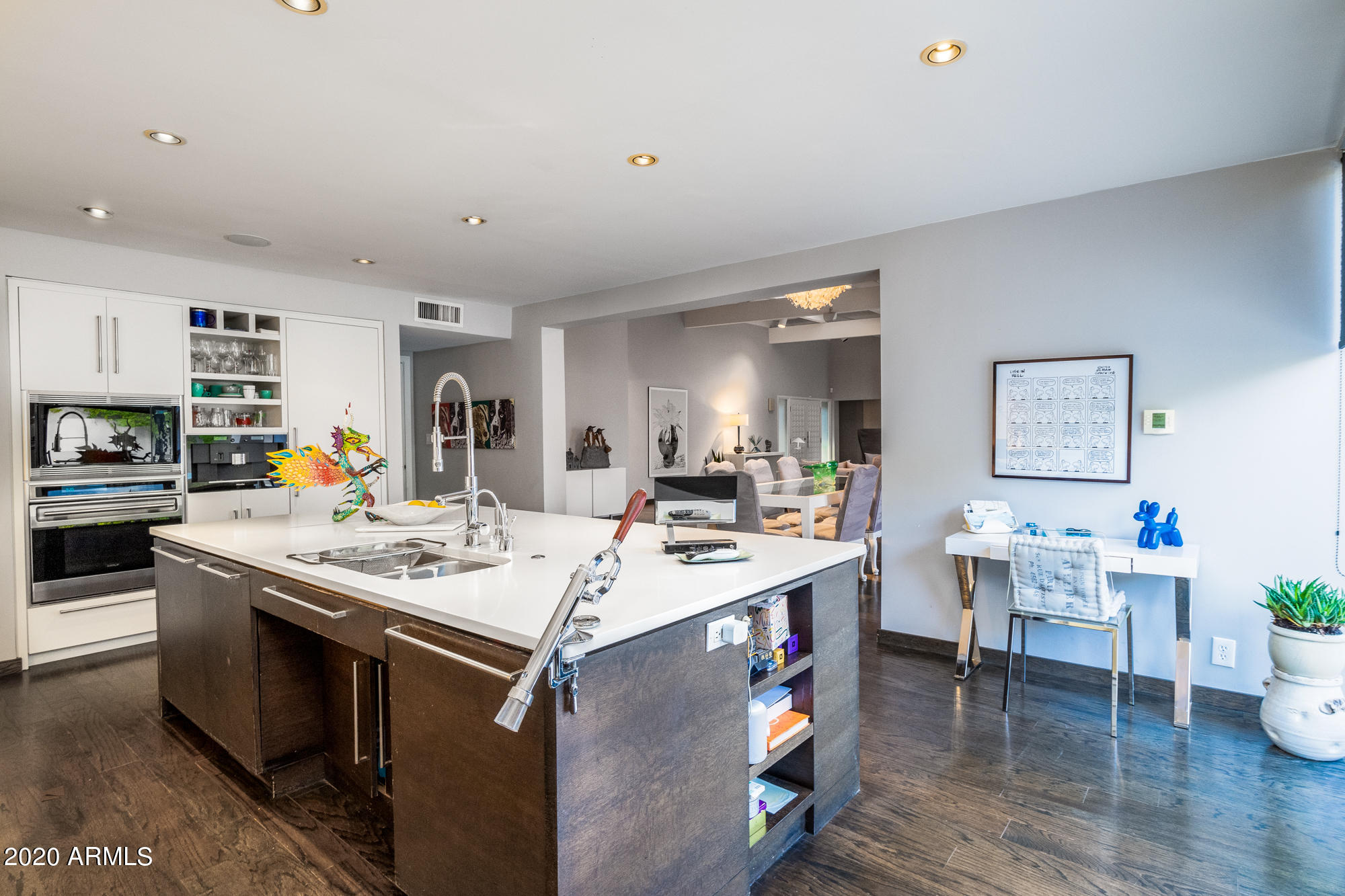 6333 North Scottsdale Road, Unit 23 Scottsdale, AZ 85250 - Photo 21 of 42 Kitchen