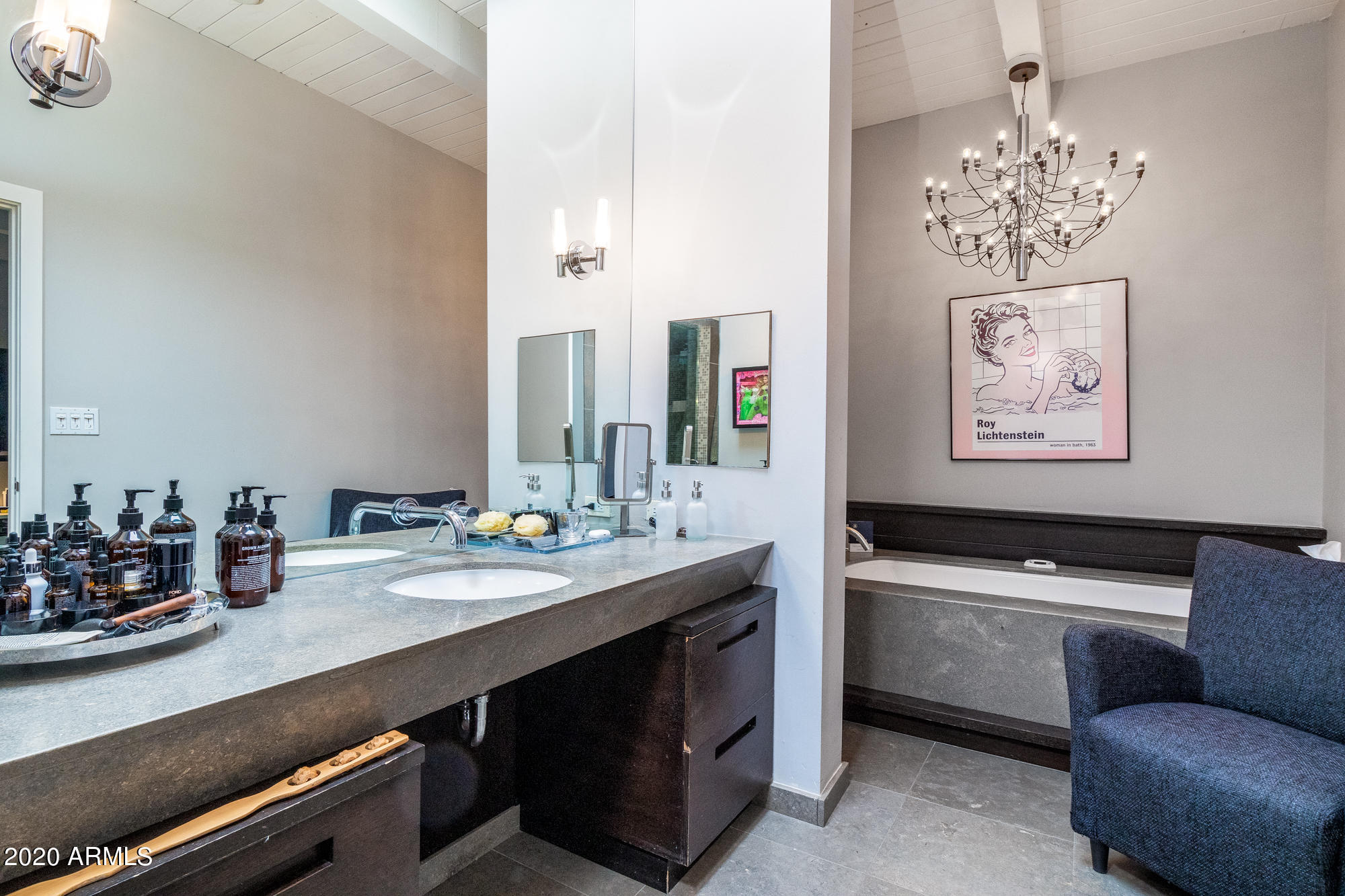 6333 North Scottsdale Road, Unit 23 Scottsdale, AZ 85250 - Photo 26 of 42 Master bath