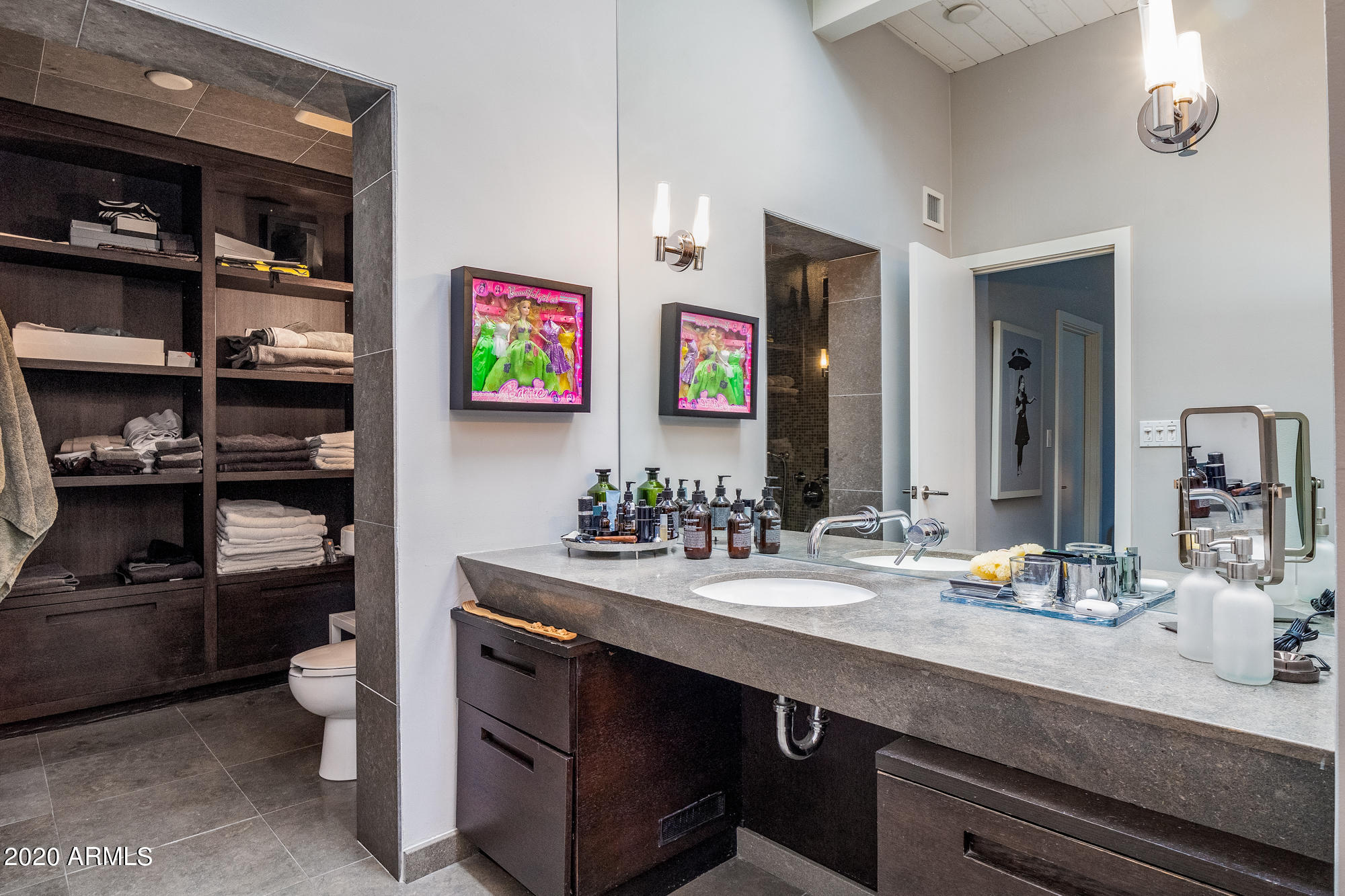 6333 North Scottsdale Road, Unit 23 Scottsdale, AZ 85250 - Photo 28 of 42 Master bath