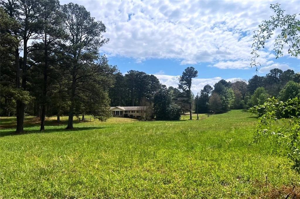 949 Lovebridge Road Southeast Calhoun, GA 30701 - Photo 2 of 30