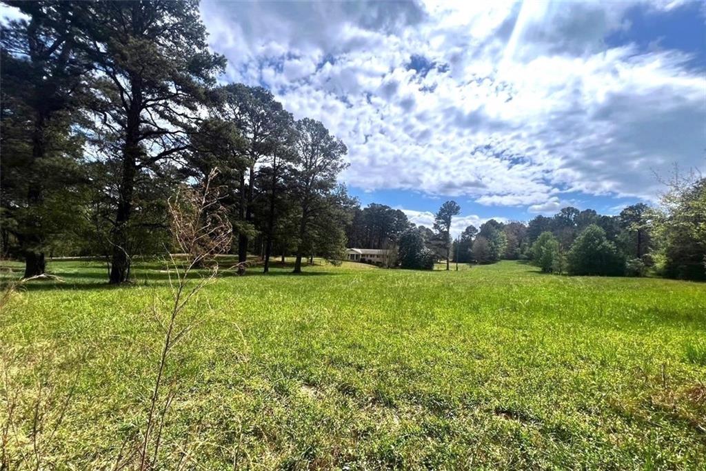 949 Lovebridge Road Southeast Calhoun, GA 30701 - Photo 5 of 30