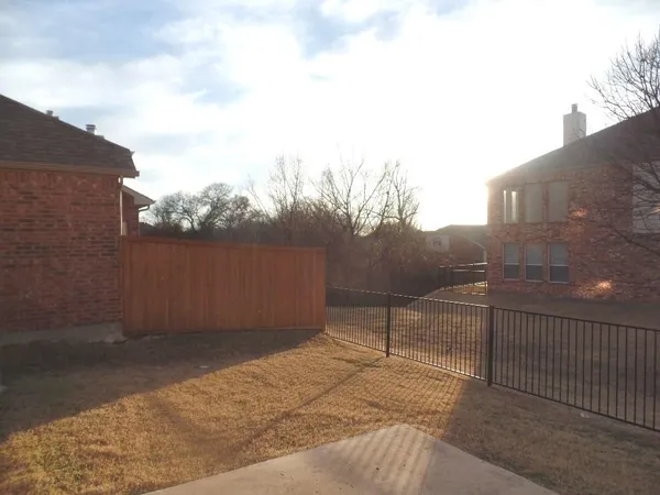 $2,695 | 7213 Middleburg Drive, Plano, TX 75074