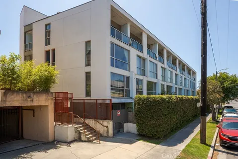 $765,000 | 2400 Corinth Avenue, Unit 21, Los Angeles, CA 90064
