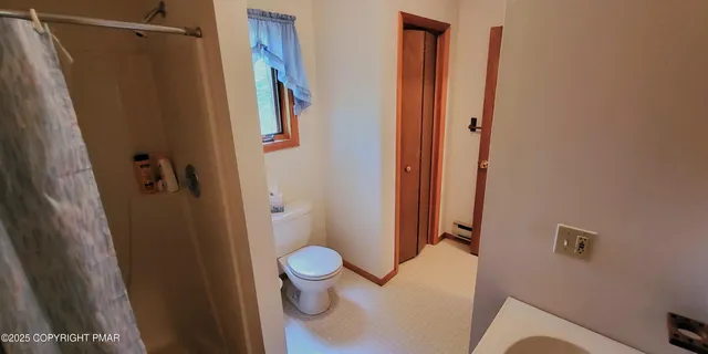 $280,000 | 188 Radcliff Road, Bushkill, PA 18324