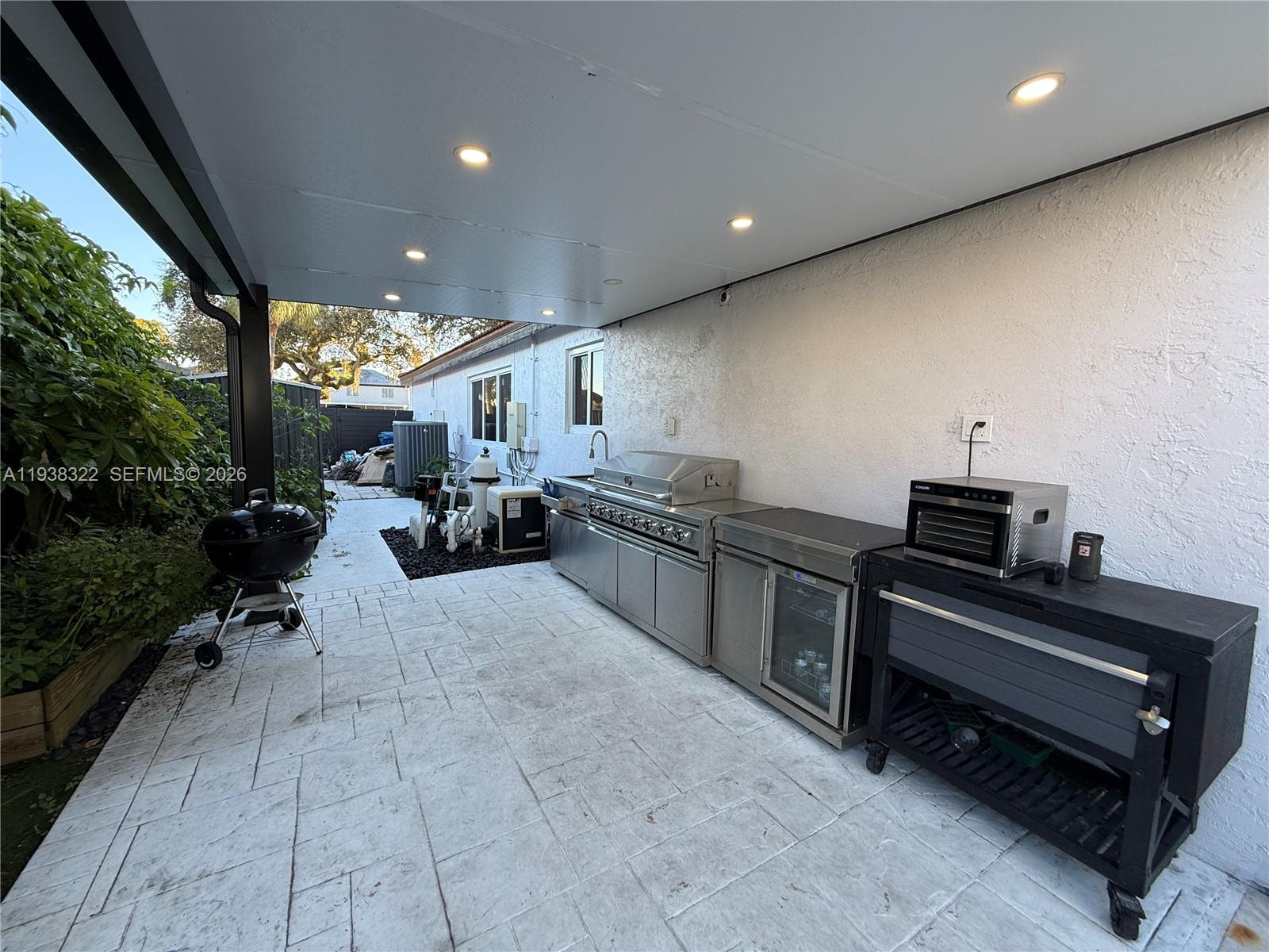 8335 Northwest 197th Terrace Hialeah, FL 33015 - Photo 26 of 51