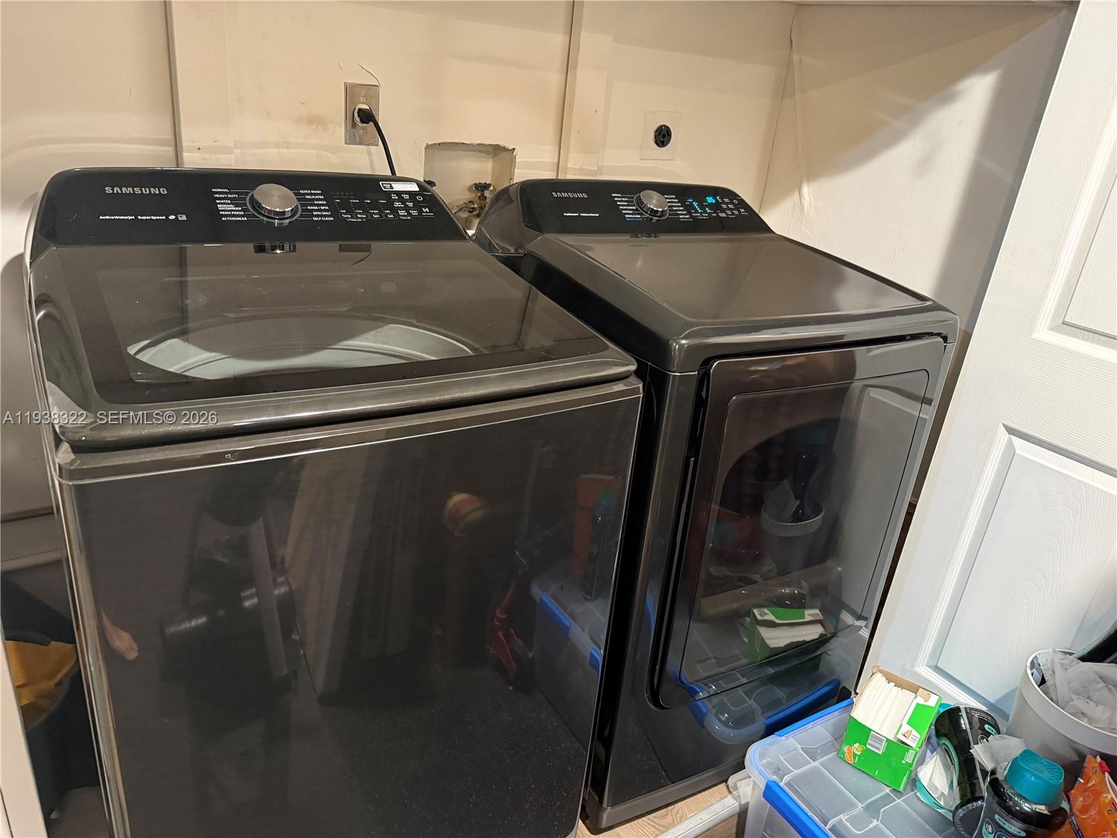 8335 Northwest 197th Terrace Hialeah, FL 33015 - Photo 48 of 51 a close view of utility room