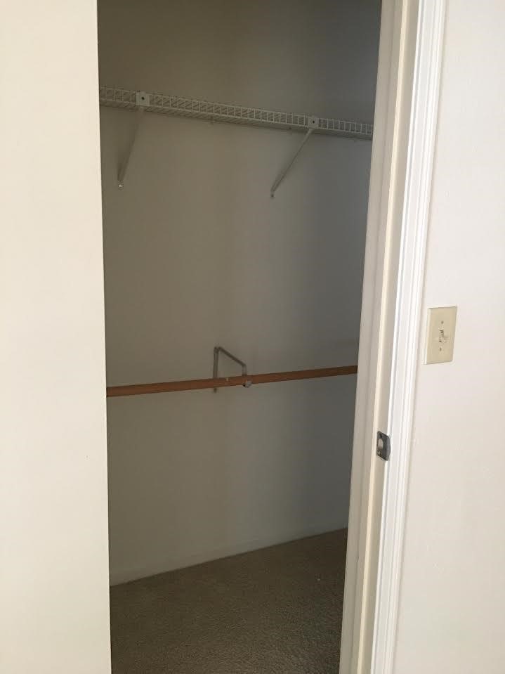 7575 Cambridge Street, Unit 1004 Houston, TX 77054 - Photo 21 of 23 a view of small space