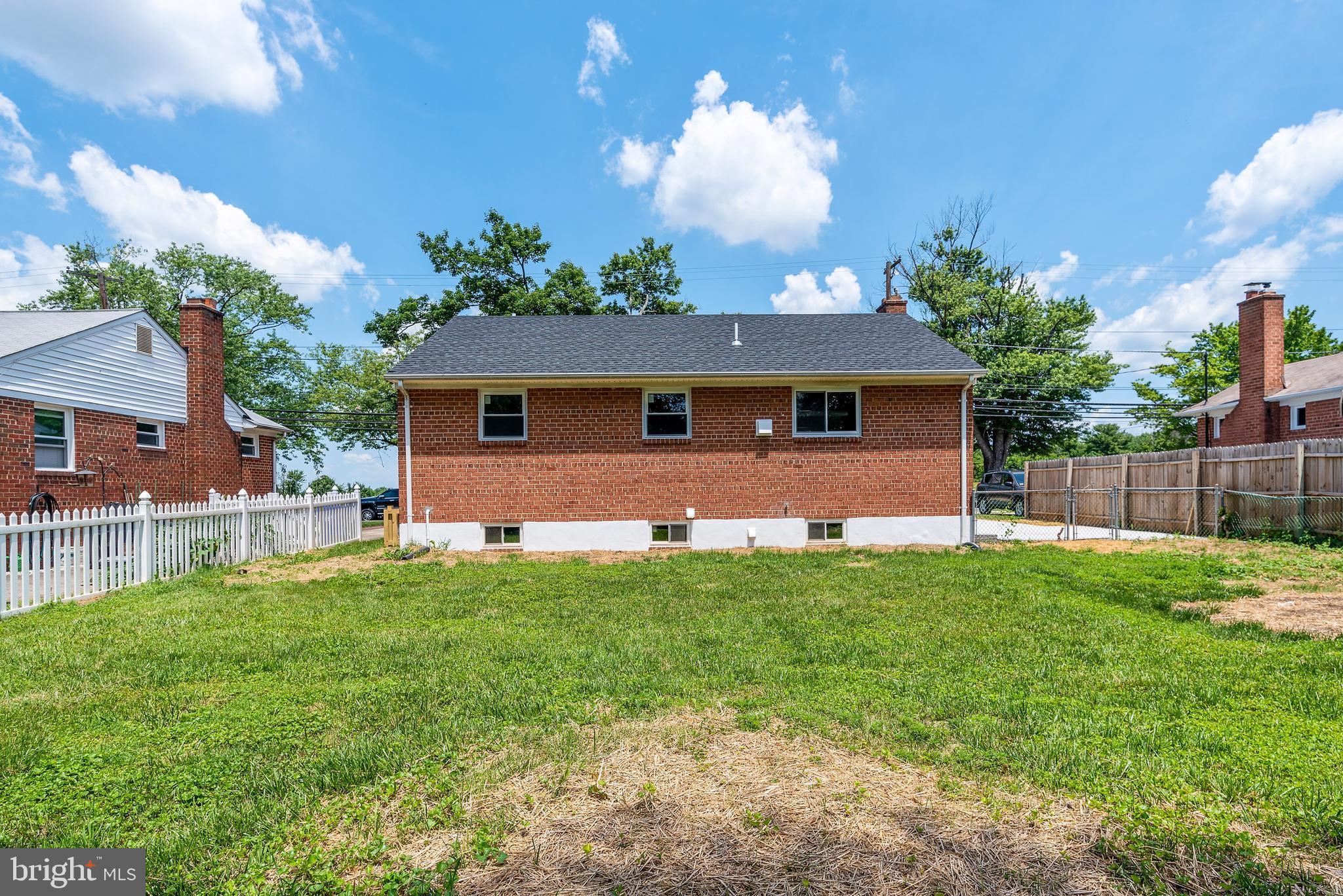 3402 Weller Road Silver Spring, MD 20906 - Photo 3 of 28
