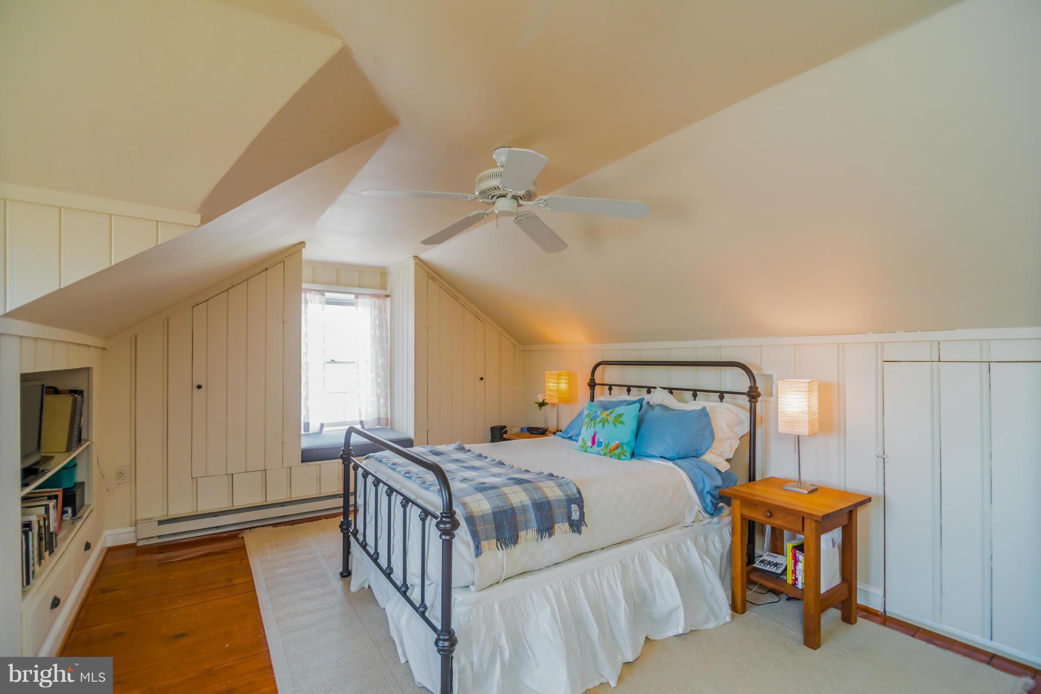 308 Edwards Ferry Road Northeast Leesburg, VA 20176 - Photo 14 of 30 Bedroom (Master)
