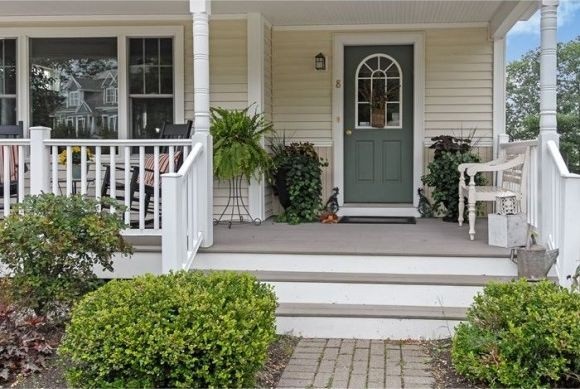 8 Rocky Ridge Circle Exeter, NH 03833 - Photo 2 of 22