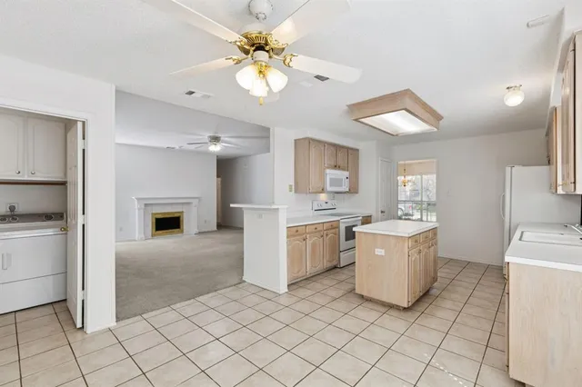 $2,245 | 10971 Castle Drive, Frisco, TX 75035