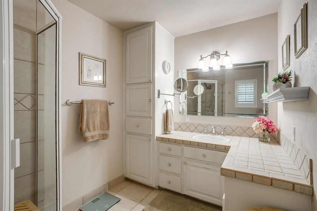 4209 Bilglade Road Fort Worth, TX 76109 - Photo 23 of 35