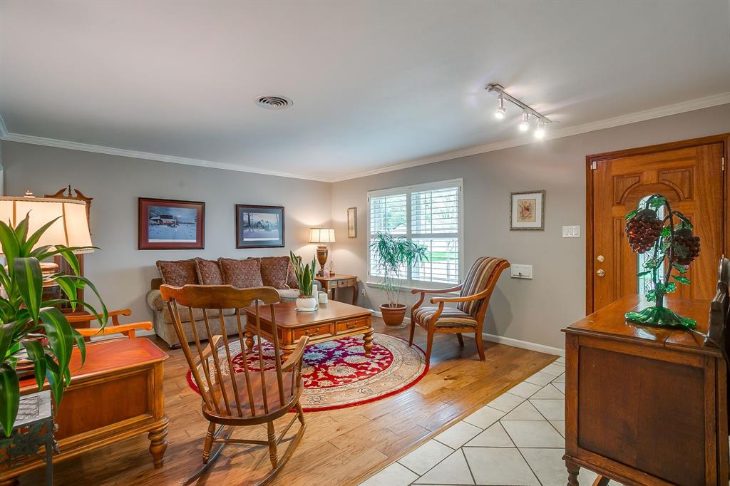 4209 Bilglade Road Fort Worth, TX 76109 - Photo 7 of 35