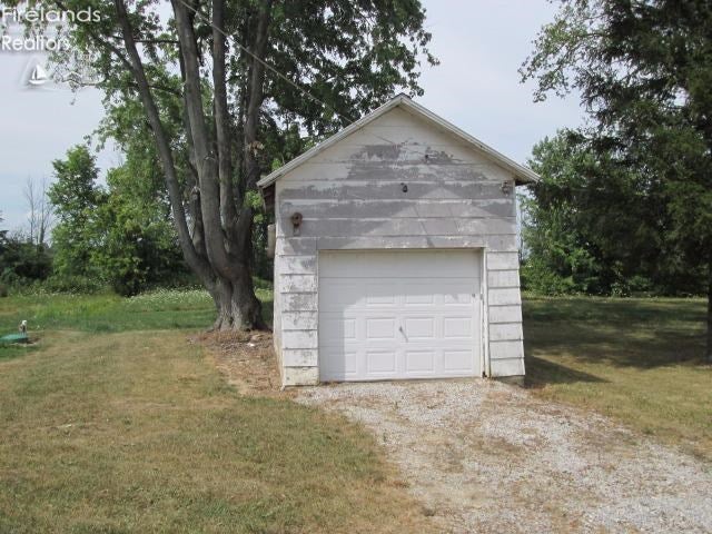 5526 Bismark Road Bellevue, OH 44811 - Photo 4 of 10 Gallery Image 4