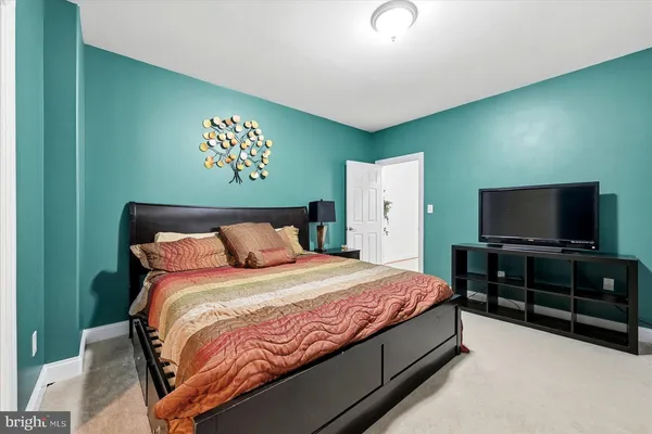 $915,000 | 37 Serene Hills Drive, Fredericksburg, VA 22406