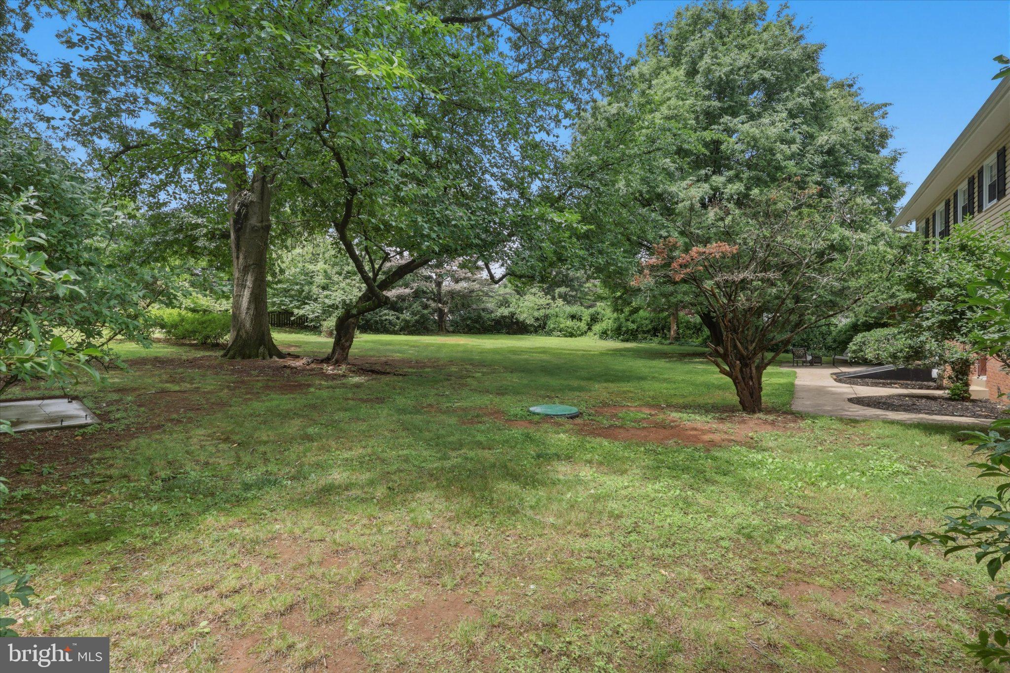 7007 Runnymeade Court Frederick, MD 21702 - Photo 30 of 37 Spacious green oasis awaits you!