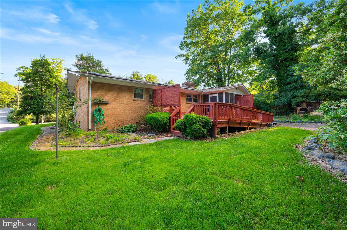 2208 Muskogee Street Adelphi, MD 20783 - Photo 57 of 71 a view of a house with backyard and sitting area