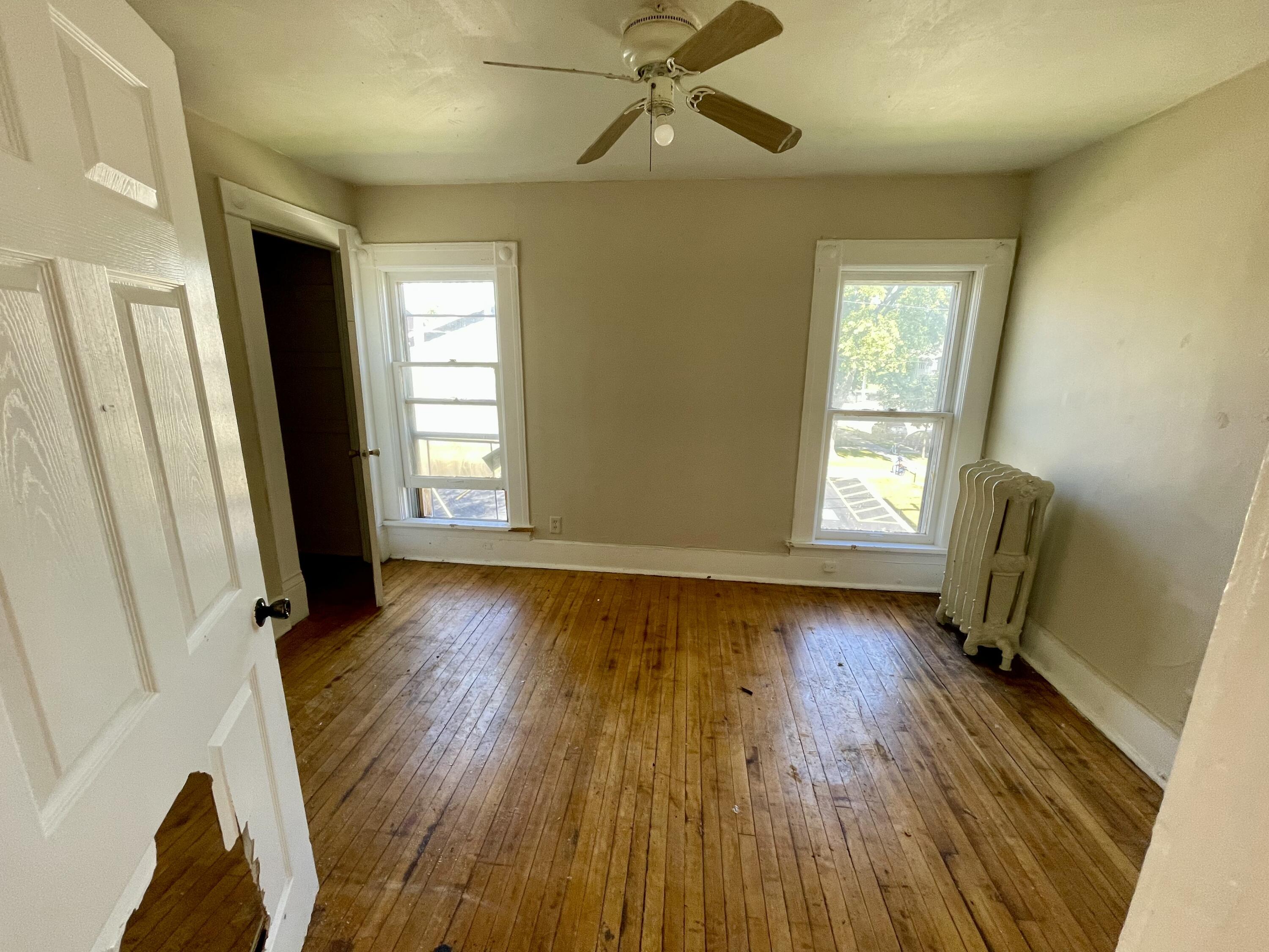 1331 North 22nd Street, Unit 1333 Milwaukee, WI 53205 - Photo 14 of 26 Unit 2 Bedroom