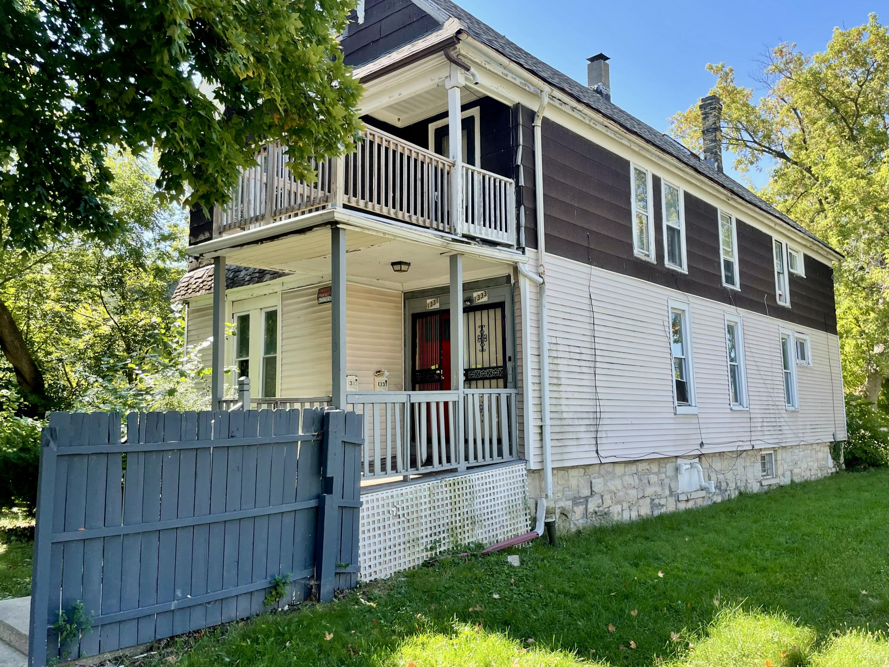 1331 North 22nd Street, Unit 1333 Milwaukee, WI 53205 - Photo 2 of 26 Exterior