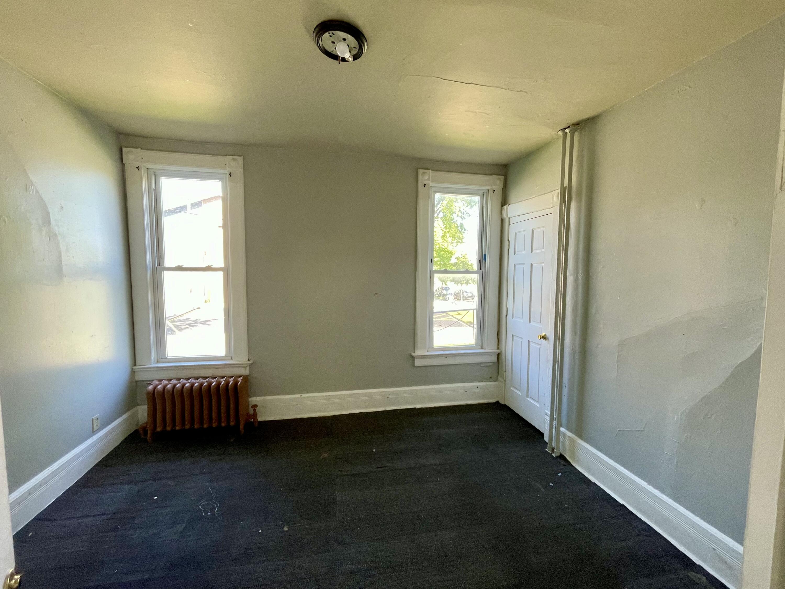 1331 North 22nd Street, Unit 1333 Milwaukee, WI 53205 - Photo 5 of 26 Unit 1 Bedroom