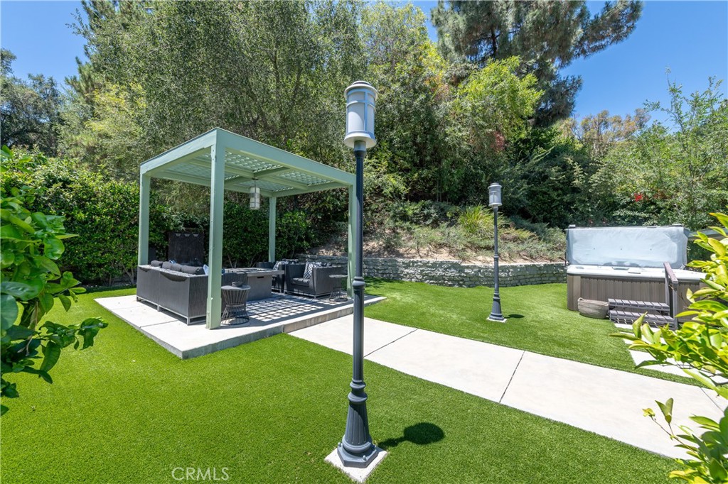 15514 High Knoll Road Encino, CA 91436 - Photo 30 of 35