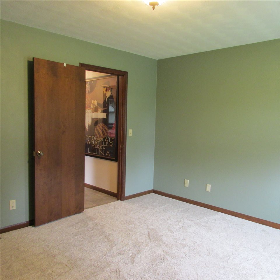 3619 Albright Road Kokomo, IN 46902 - Photo 12 of 36 Gallery Image 12