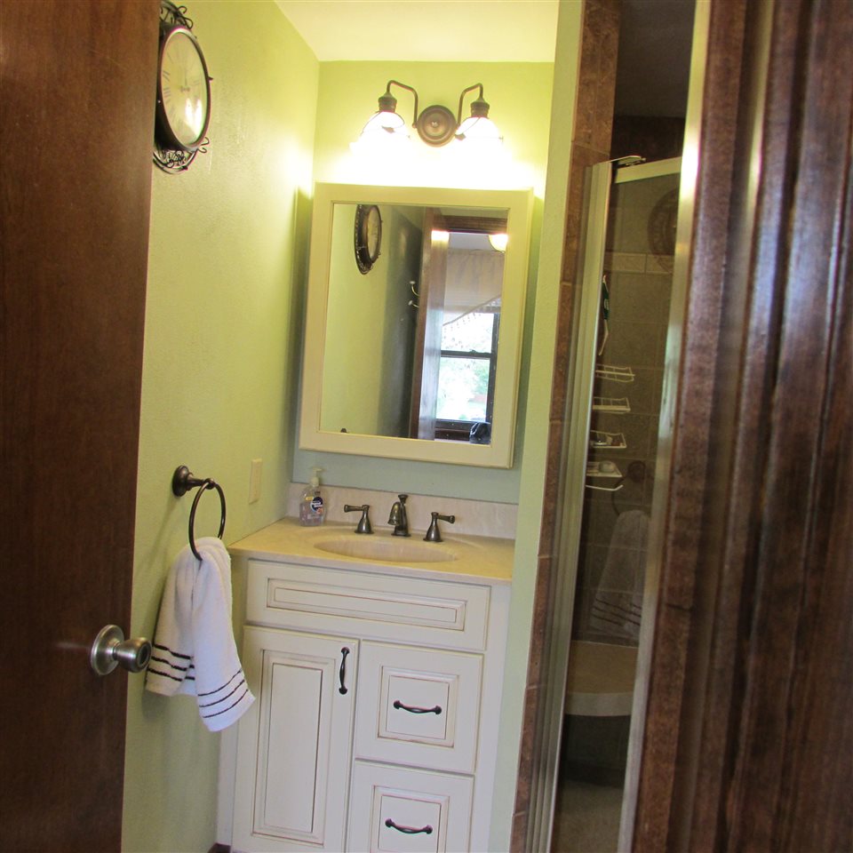 3619 Albright Road Kokomo, IN 46902 - Photo 21 of 36 Gallery Image 21