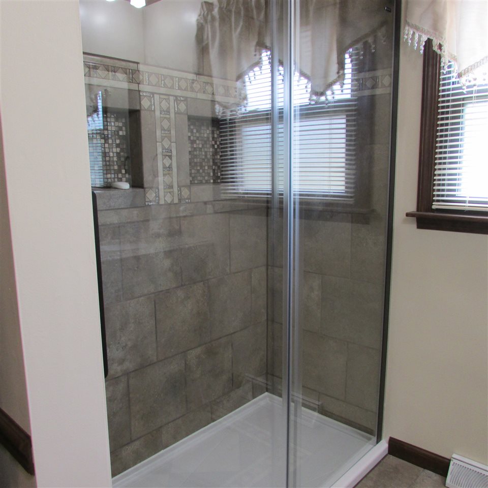 3619 Albright Road Kokomo, IN 46902 - Photo 10 of 36 Gallery Image 10