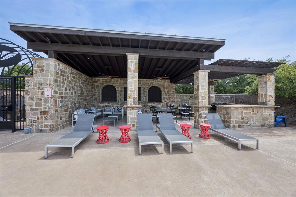 9400 Ragwing Lane McKinney, TX 75071 - Photo 5 of 30 an outdoor space with patio furniture