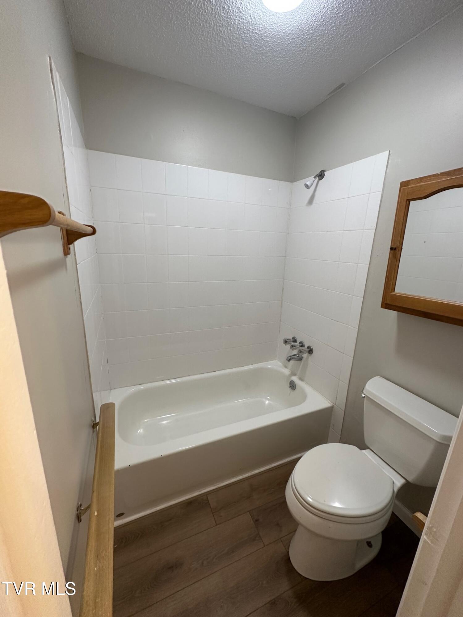 509 Bingham Street Elizabethton, TN 37643 - Photo 6 of 9 IMG_2426