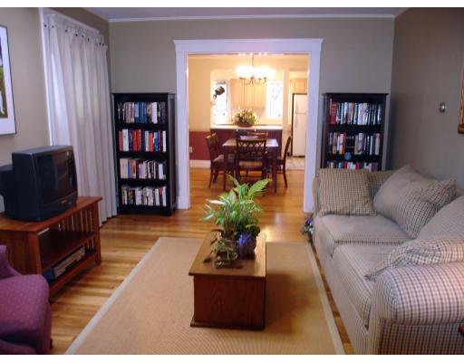 20 Oak Knoll Road Natick, MA 01760 - Photo 4 of 17 Gallery Image 4