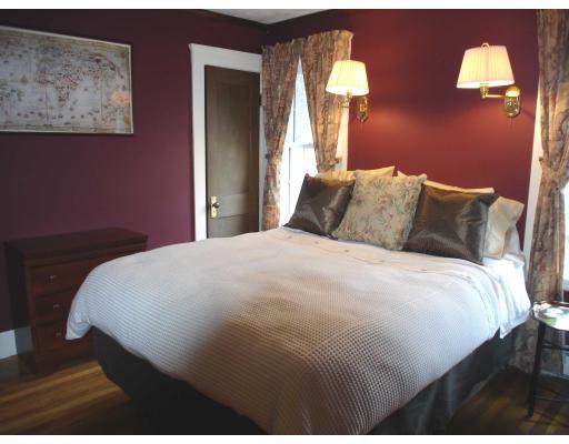 20 Oak Knoll Road Natick, MA 01760 - Photo 10 of 17 Gallery Image 10
