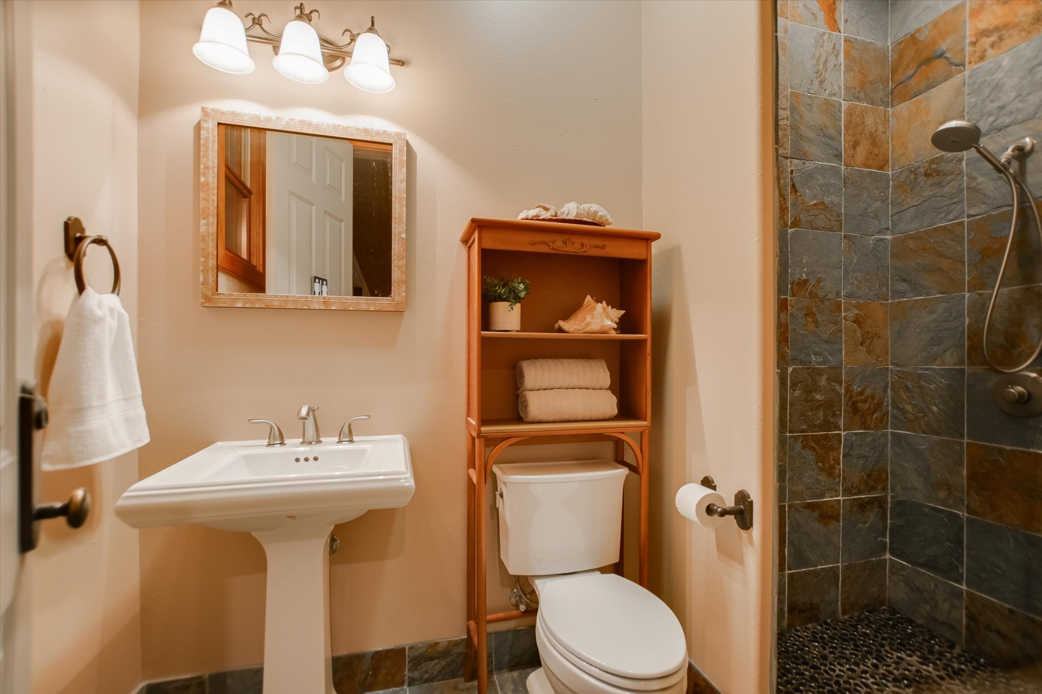 409 Venture Boulevard South Point Venture, TX 78645 - Photo 24 of 37 Exterior Bathroom