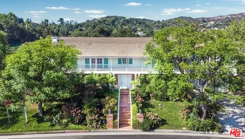 $4,100,000 | 3541 Westfall Drive, Encino, CA 91436