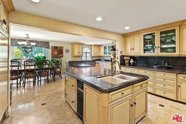 $4,100,000 | 3541 Westfall Drive, Encino, CA 91436