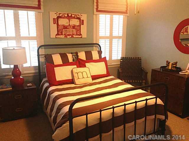 3417 Chevington Road Charlotte, NC 28226 - Photo 11 of 13 Gallery Image 11