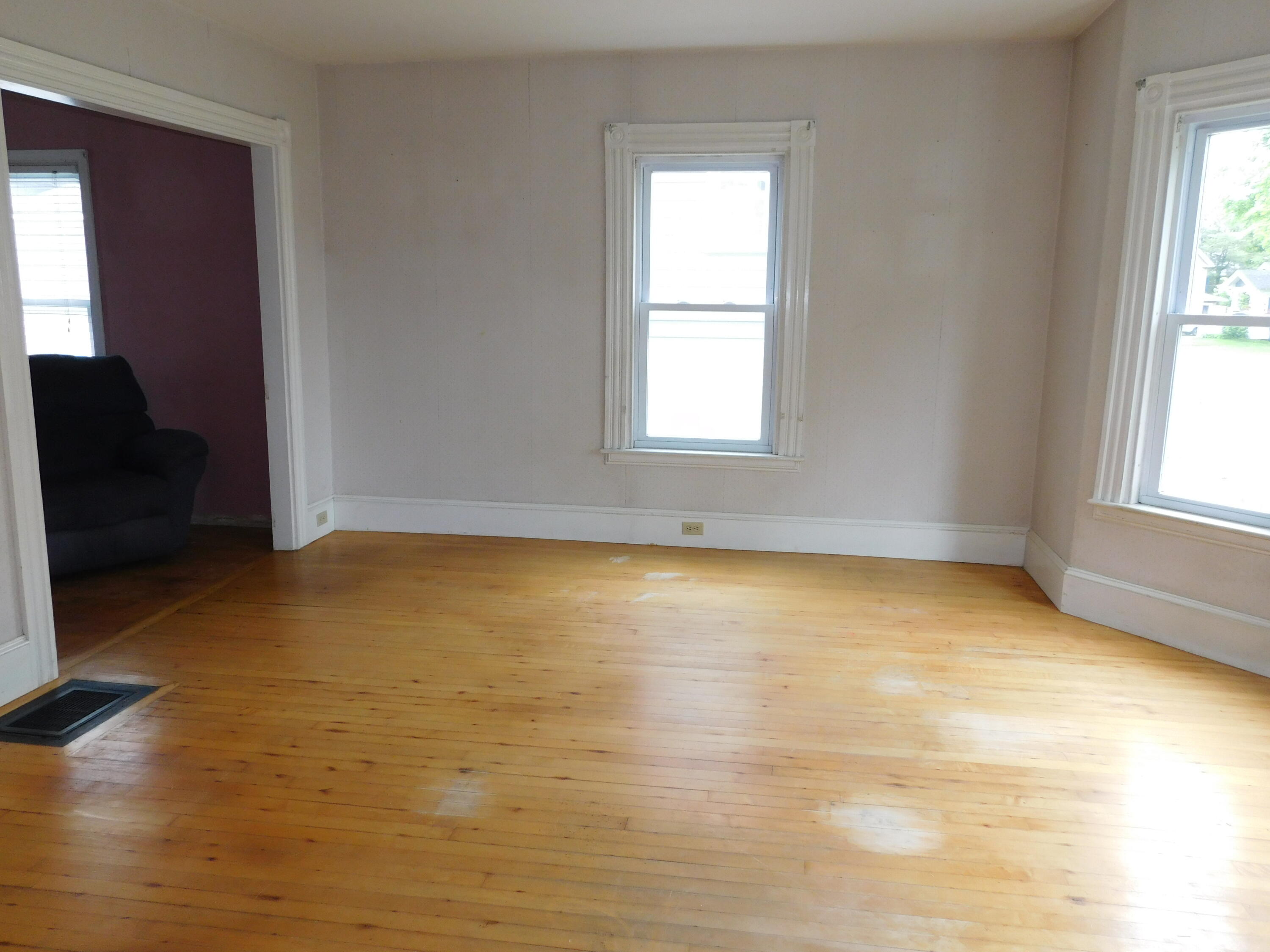 159 7th Street Bangor, ME 04401 - Photo 14 of 33 DSCN8581