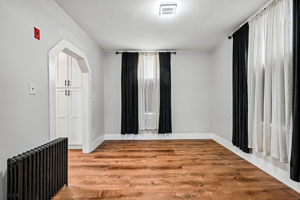 19 Sheldon Street Lowell, MA 01851 - Photo 8 of 42