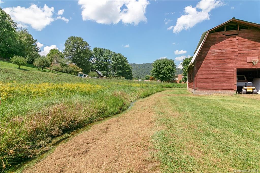 266 Evans Road Canton, NC 28716 - Photo 22 of 30
