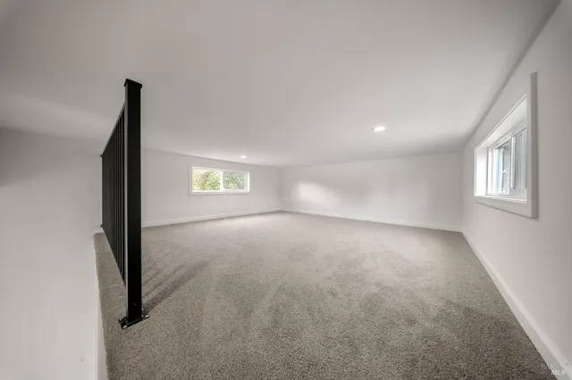 $99,950 | 742 Francisco Boulevard West, Unit B12, San Rafael, CA 94901