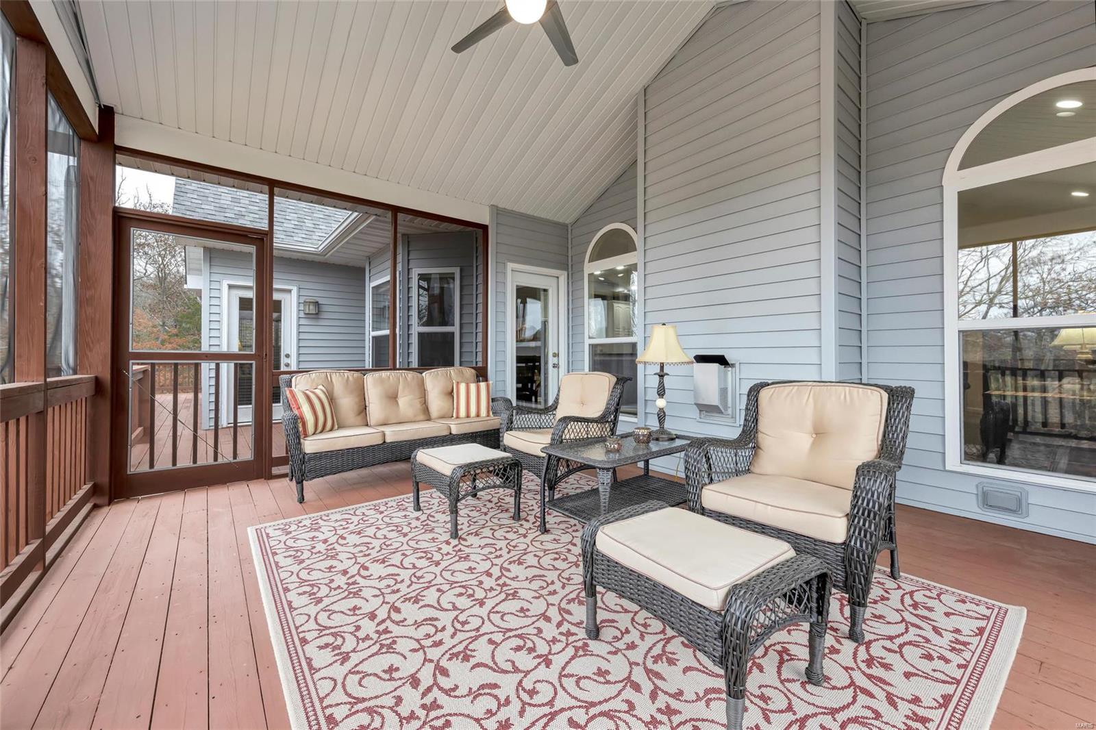 5817 Forest Drive Hillsboro, MO 63050 - Photo 13 of 32